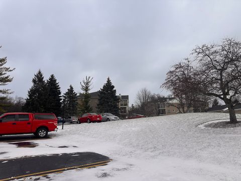Tiny photo for 464 S President Street #204, Carol Stream, IL 60188 (MLS # 12536224)