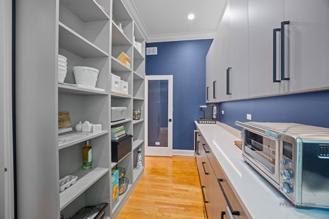 Tiny photo for 41 Scott Loop, Highland Park, IL 60035 (MLS # 12770627)