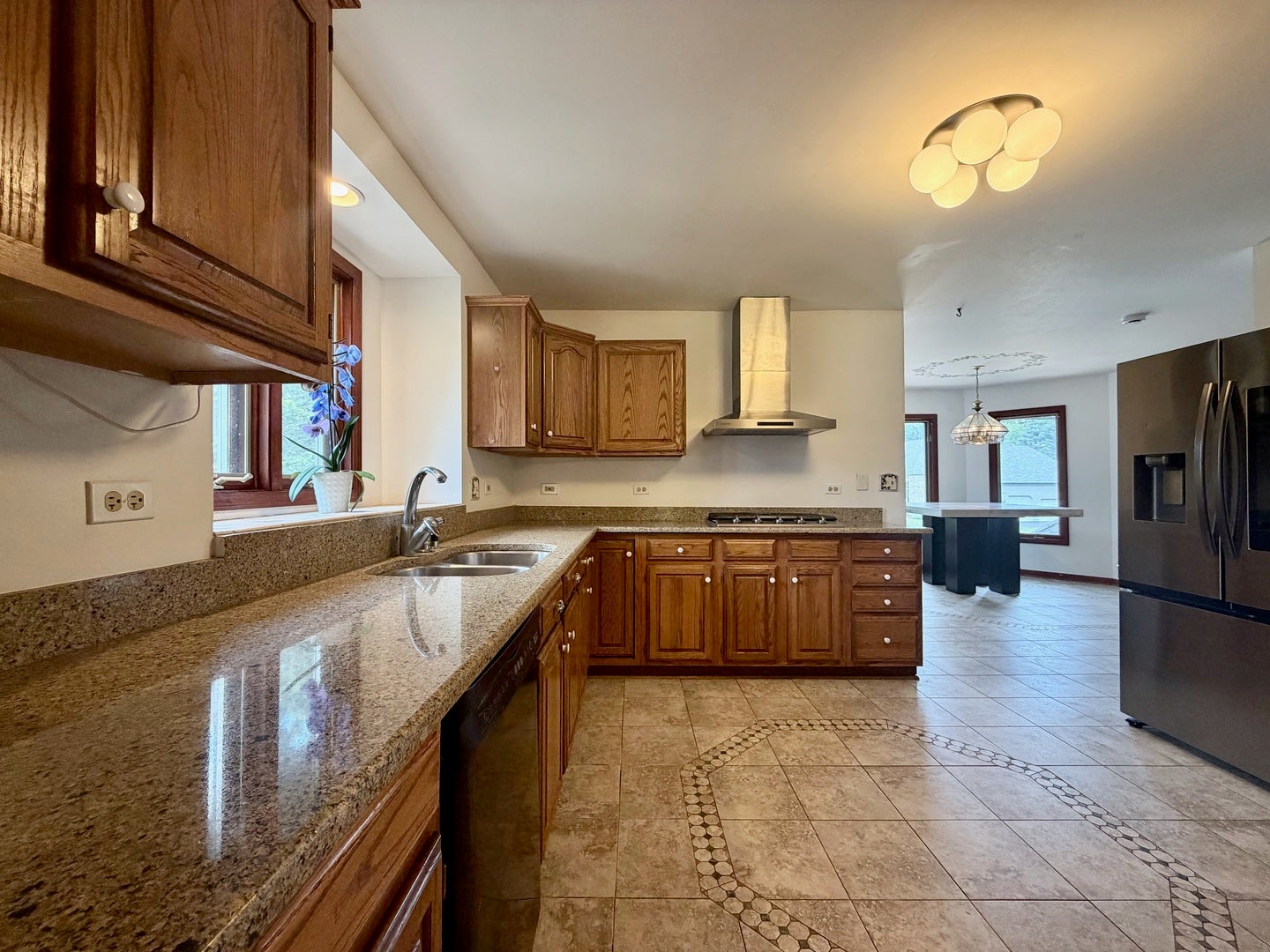 1 Genesee Court