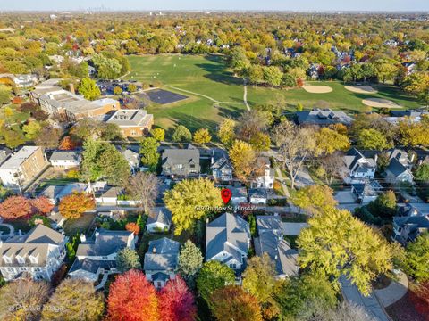 Tiny photo for 639 S Thurlow Street, Hinsdale, IL 60521 (MLS # 12525813)