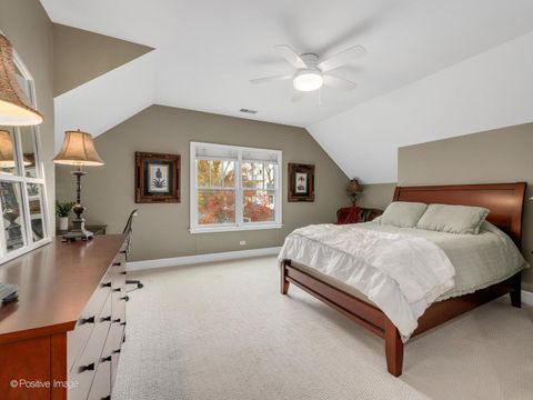 Tiny photo for 639 S Thurlow Street, Hinsdale, IL 60521 (MLS # 12525813)