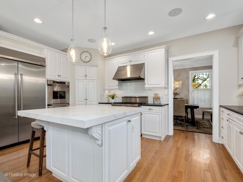 Tiny photo for 639 S Thurlow Street, Hinsdale, IL 60521 (MLS # 12525813)