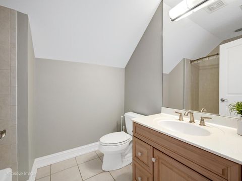 Tiny photo for 639 S Thurlow Street, Hinsdale, IL 60521 (MLS # 12525813)