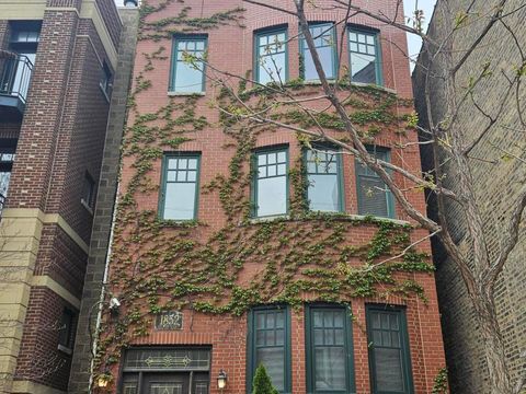1852 N HALSTED Street 2 Chicago IL 60614