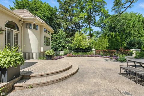 Tiny photo for 260 Beech Street, Highland Park, IL 60035 (MLS # 12633764)