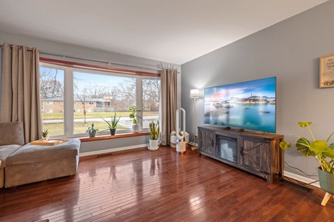 Tiny photo for 3S481 Osage Drive, Glen Ellyn, IL 60137 (MLS # 12547041)