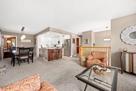 Tiny photo for 908 40th Street, Downers Grove, IL 60515 (MLS # 12636391)