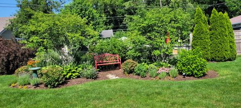 Tiny photo for 908 40th Street, Downers Grove, IL 60515 (MLS # 12636391)