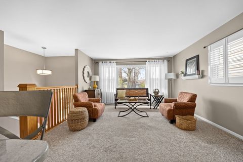 Tiny photo for 908 40th Street, Downers Grove, IL 60515 (MLS # 12636391)