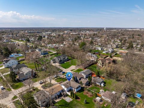 Tiny photo for 908 40th Street, Downers Grove, IL 60515 (MLS # 12636391)