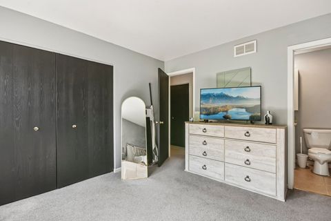 Tiny photo for 1996 College Green Drive, Elgin, IL 60123 (MLS # 12473270)
