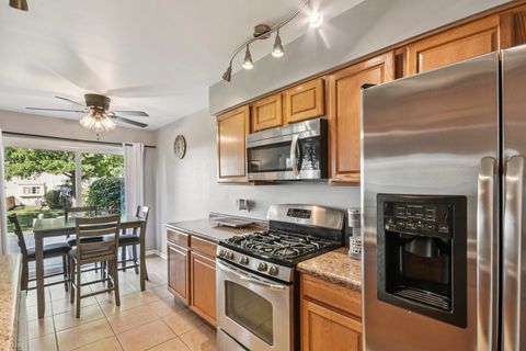 Tiny photo for 1996 College Green Drive, Elgin, IL 60123 (MLS # 12473270)