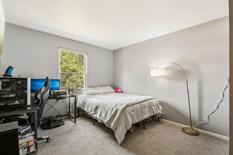 Tiny photo for 1996 College Green Drive, Elgin, IL 60123 (MLS # 12473270)