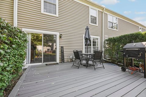 Tiny photo for 1996 College Green Drive, Elgin, IL 60123 (MLS # 12473270)