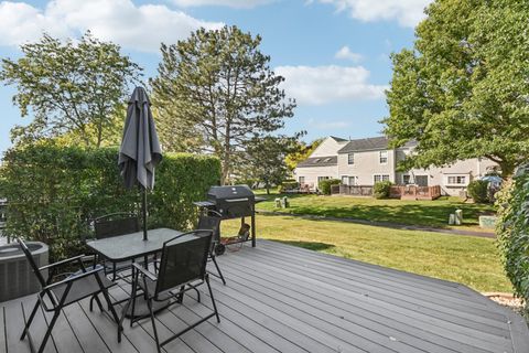 Tiny photo for 1996 College Green Drive, Elgin, IL 60123 (MLS # 12473270)