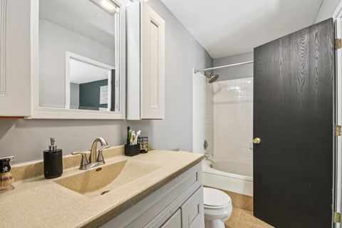 Tiny photo for 1996 College Green Drive, Elgin, IL 60123 (MLS # 12473270)