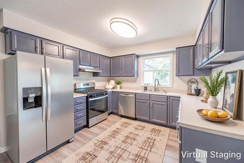 Tiny photo for 25061 S Canal Street, Channahon, IL 60410 (MLS # 12655569)