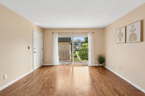 Tiny photo for 876 S Plum Grove Road #208, Palatine, IL 60067 (MLS # 12716910)