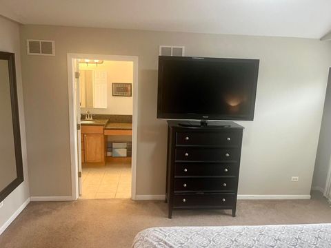 Tiny photo for 33762 N Oak Street, Grayslake, IL 60030 (MLS # 12410018)