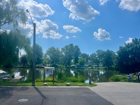 Tiny photo for 33762 N Oak Street, Grayslake, IL 60030 (MLS # 12410018)