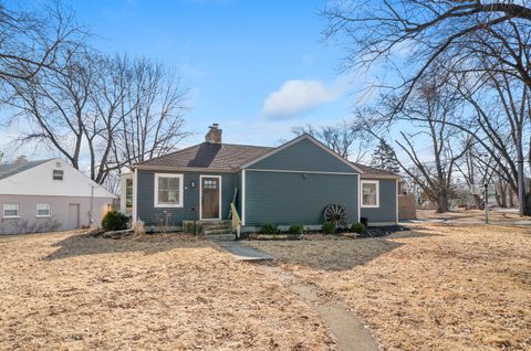 Tiny photo for 338 Lakelawn Boulevard, Aurora, IL 60506 (MLS # 12602257)