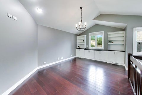 Tiny photo for 202 N Prospect Manor Avenue, Mount Prospect, IL 60056 (MLS # 12754128)