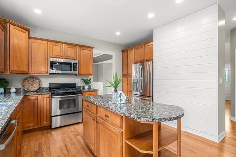 Tiny photo for 5672 Fields Drive, Yorkville, IL 60560 (MLS # 12625621)
