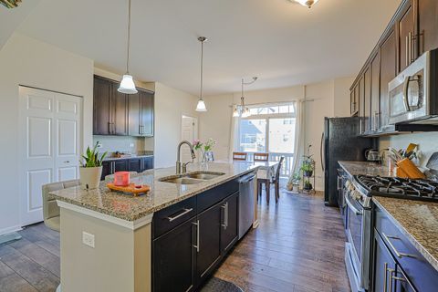 Tiny photo for 299 Bennett Drive, Carol Stream, IL 60188 (MLS # 12519154)