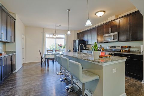 Tiny photo for 299 Bennett Drive, Carol Stream, IL 60188 (MLS # 12519154)