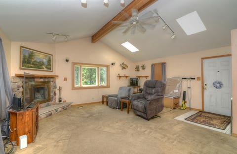 Tiny photo for 1810 Howe Lane, Hanover Park, IL 60133 (MLS # 12685662)