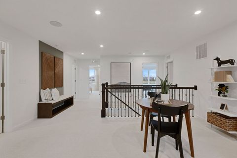 Tiny photo for 2539 Mallet Court, Naperville, IL 60564 (MLS # 12417385)