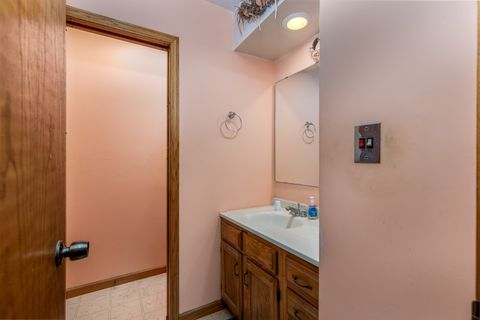 Tiny photo for 311 S Otter Creek Road, Streator, IL 61364 (MLS # 12470089)