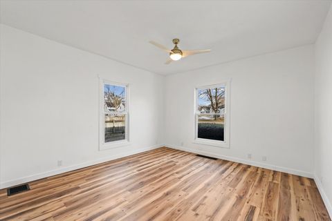 Tiny photo for 325 N Market Street, Hoopeston, IL 60942 (MLS # 12566298)