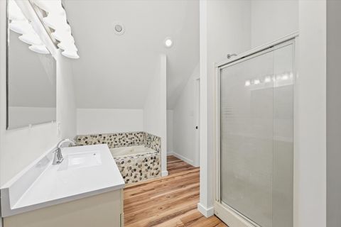 Tiny photo for 325 N Market Street, Hoopeston, IL 60942 (MLS # 12566298)