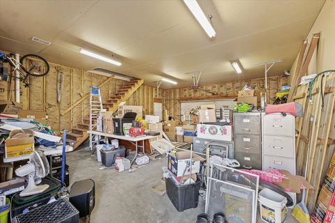 Tiny photo for 325 N Market Street, Hoopeston, IL 60942 (MLS # 12566298)