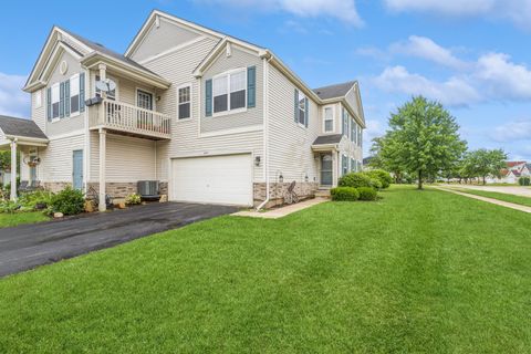 Townhouse in Lakemoor IL 653 Morris Court.jpg