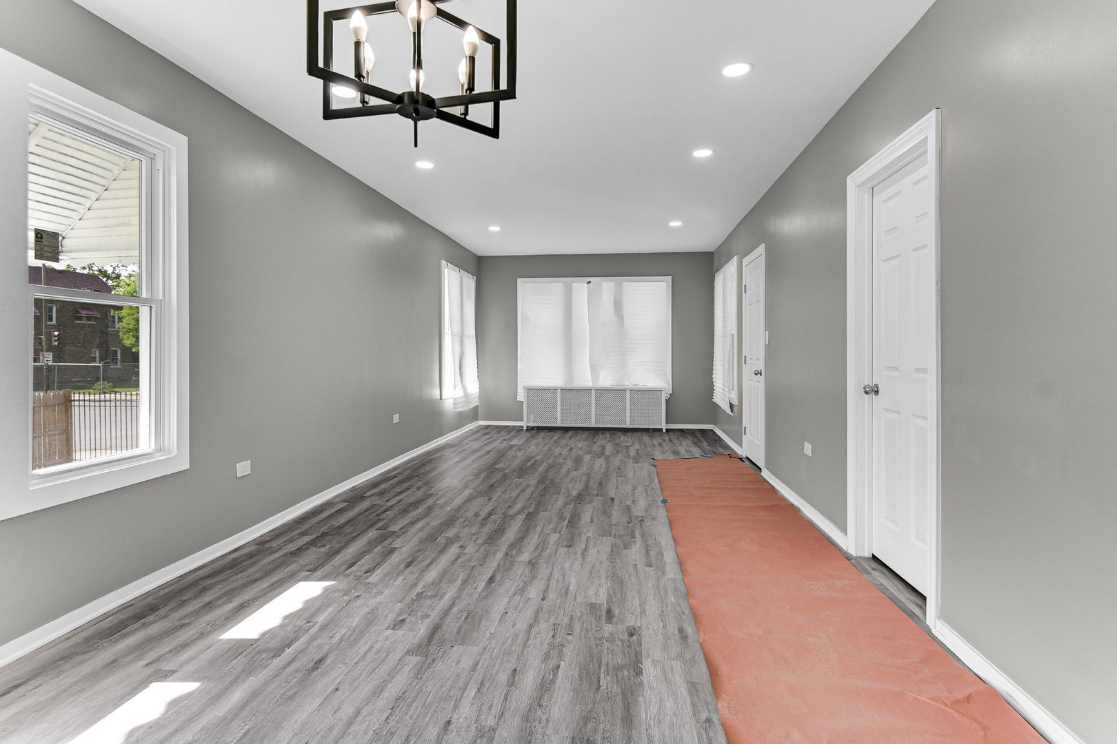1205 E 93rd Street