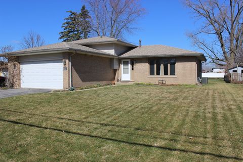 Photo of 4432 143rd Street, Crestwood, IL 60418 (MLS # 12579086)