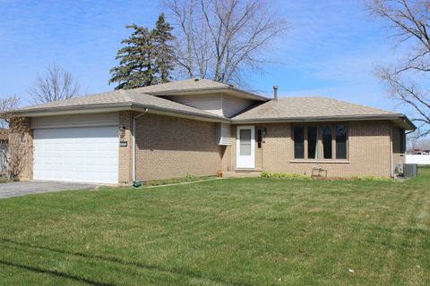 Tiny photo for 4432 143rd Street, Crestwood, IL 60418 (MLS # 12579086)