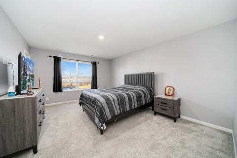 Tiny photo for 1004 Atterberg Road, South Elgin, IL 60177 (MLS # 12638102)