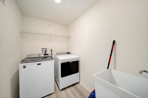 Tiny photo for 1004 Atterberg Road, South Elgin, IL 60177 (MLS # 12638102)