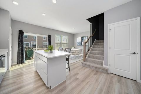 Tiny photo for 1004 Atterberg Road, South Elgin, IL 60177 (MLS # 12638102)