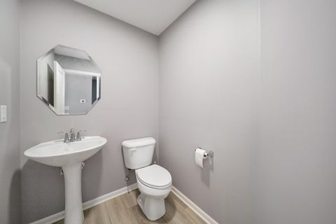 Tiny photo for 1004 Atterberg Road, South Elgin, IL 60177 (MLS # 12638102)