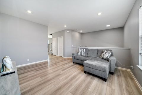 Tiny photo for 1004 Atterberg Road, South Elgin, IL 60177 (MLS # 12638102)