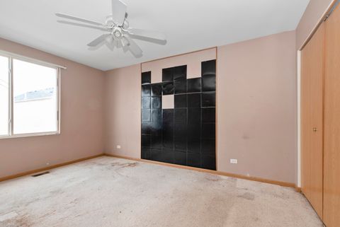 Tiny photo for 799 Symphony Drive, Aurora, IL 60504 (MLS # 12489596)