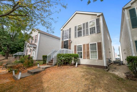 Tiny photo for 799 Symphony Drive, Aurora, IL 60504 (MLS # 12489596)