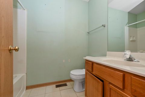 Tiny photo for 799 Symphony Drive, Aurora, IL 60504 (MLS # 12489596)
