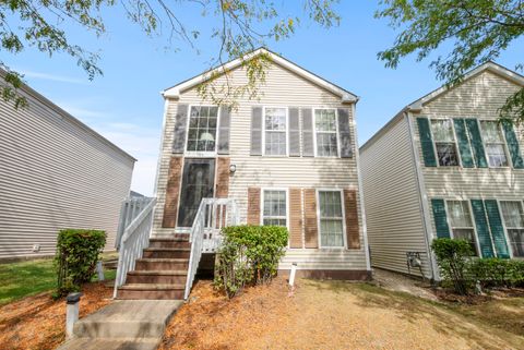 Photo of 799 Symphony Drive, Aurora, IL 60504 (MLS # 12489596)