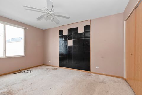 Tiny photo for 799 Symphony Drive, Aurora, IL 60504 (MLS # 12489596)