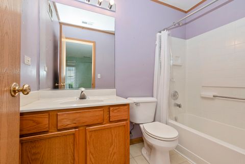 Tiny photo for 799 Symphony Drive, Aurora, IL 60504 (MLS # 12489596)